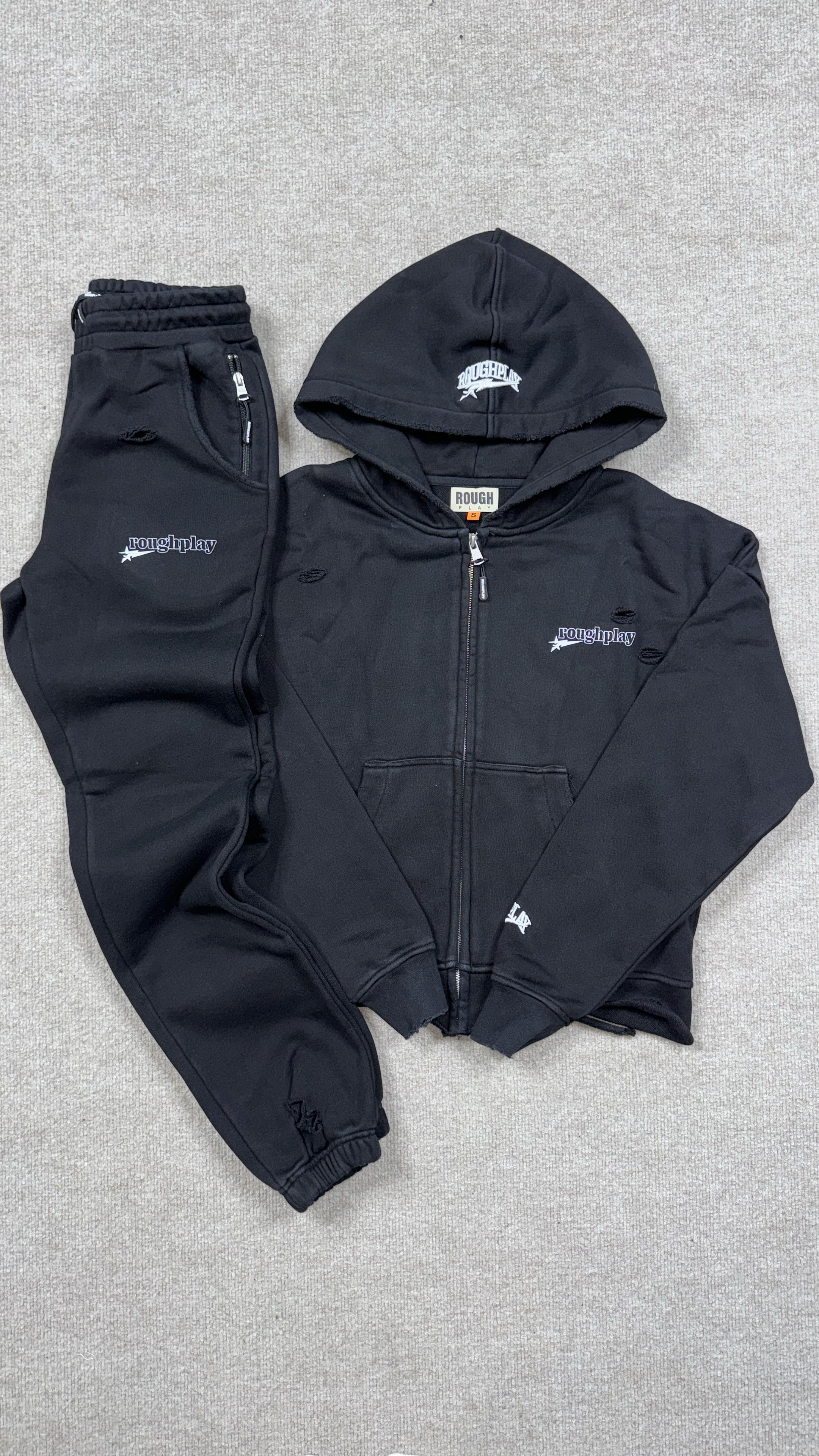 RoughPlay Distressed Sweatsuit (Black/Black)