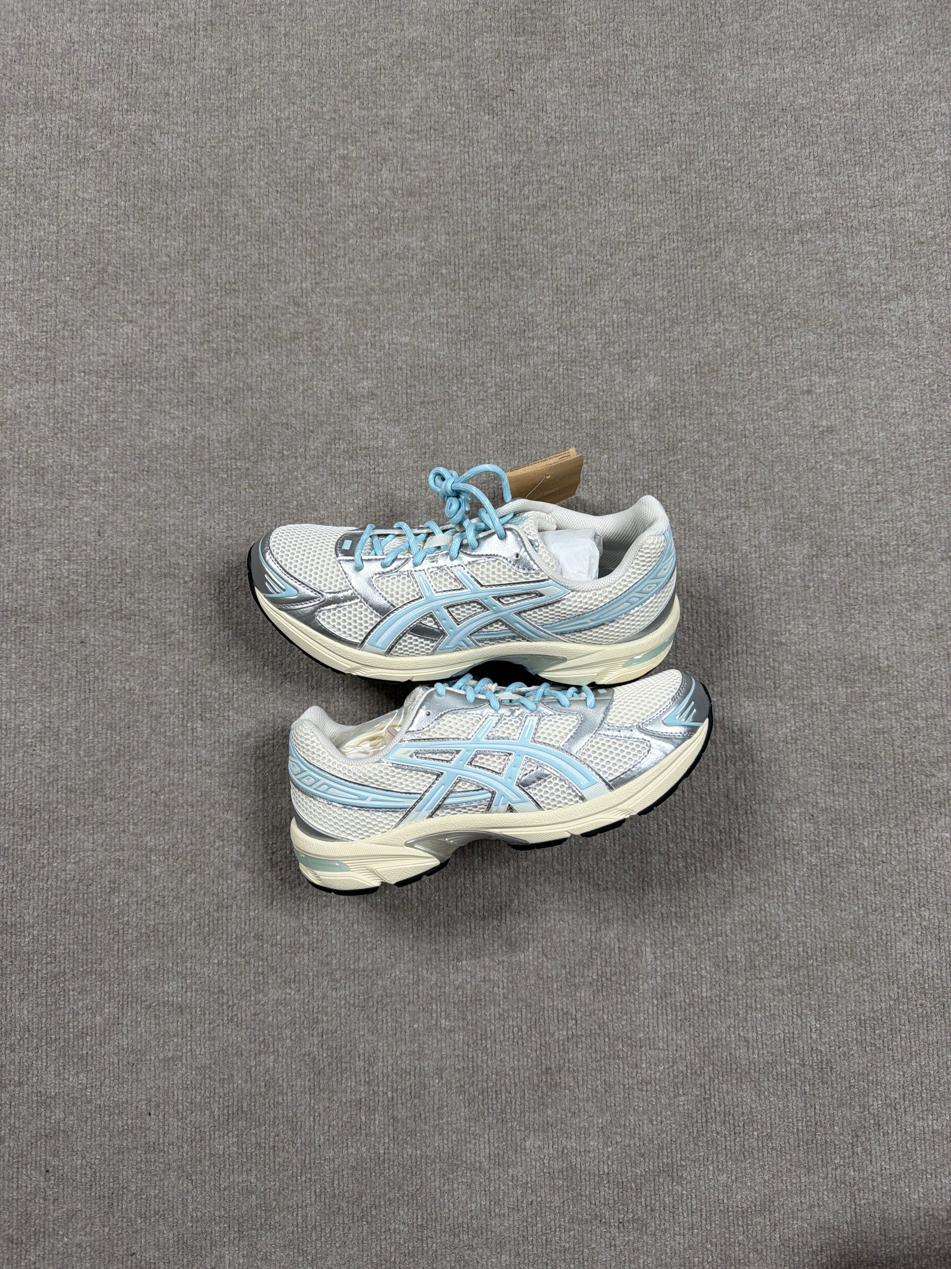 Asics 1130 sky blue