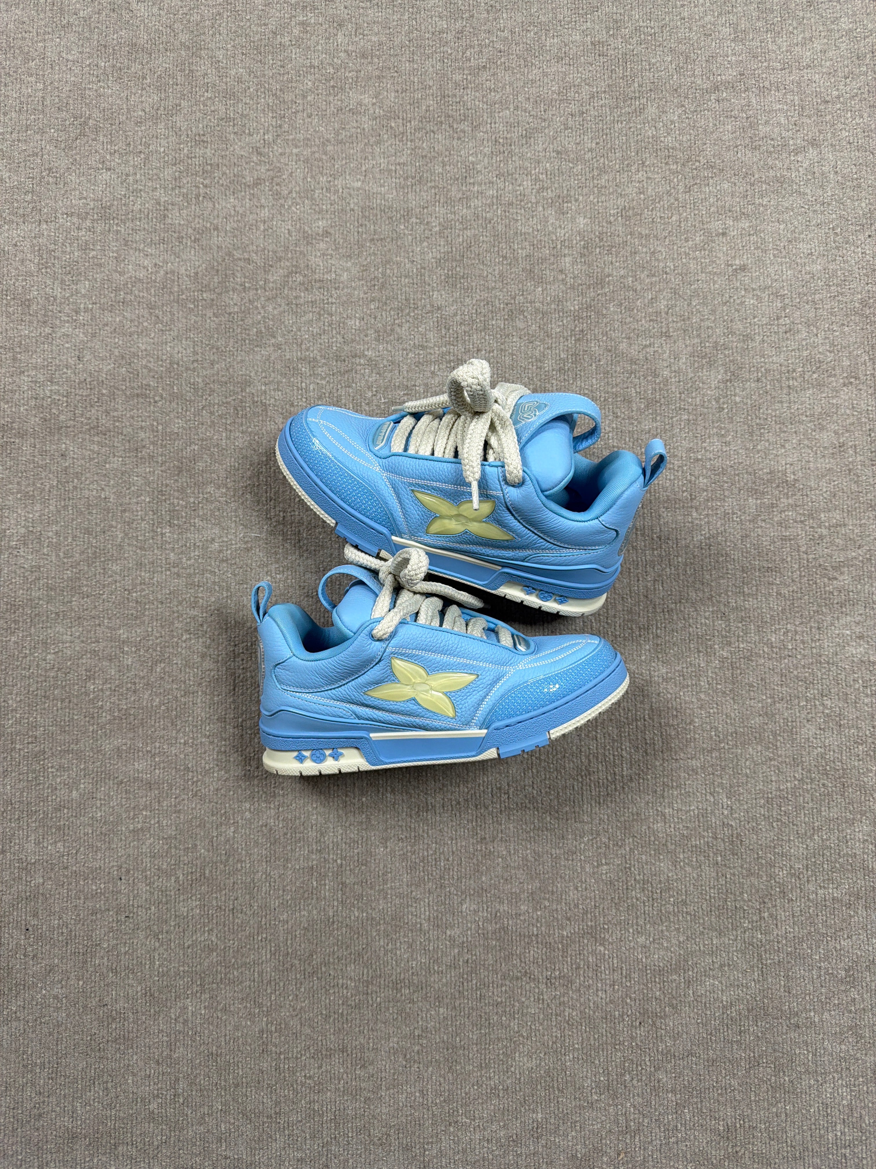 Louis Vuitton Skates Sky Blue/Bage