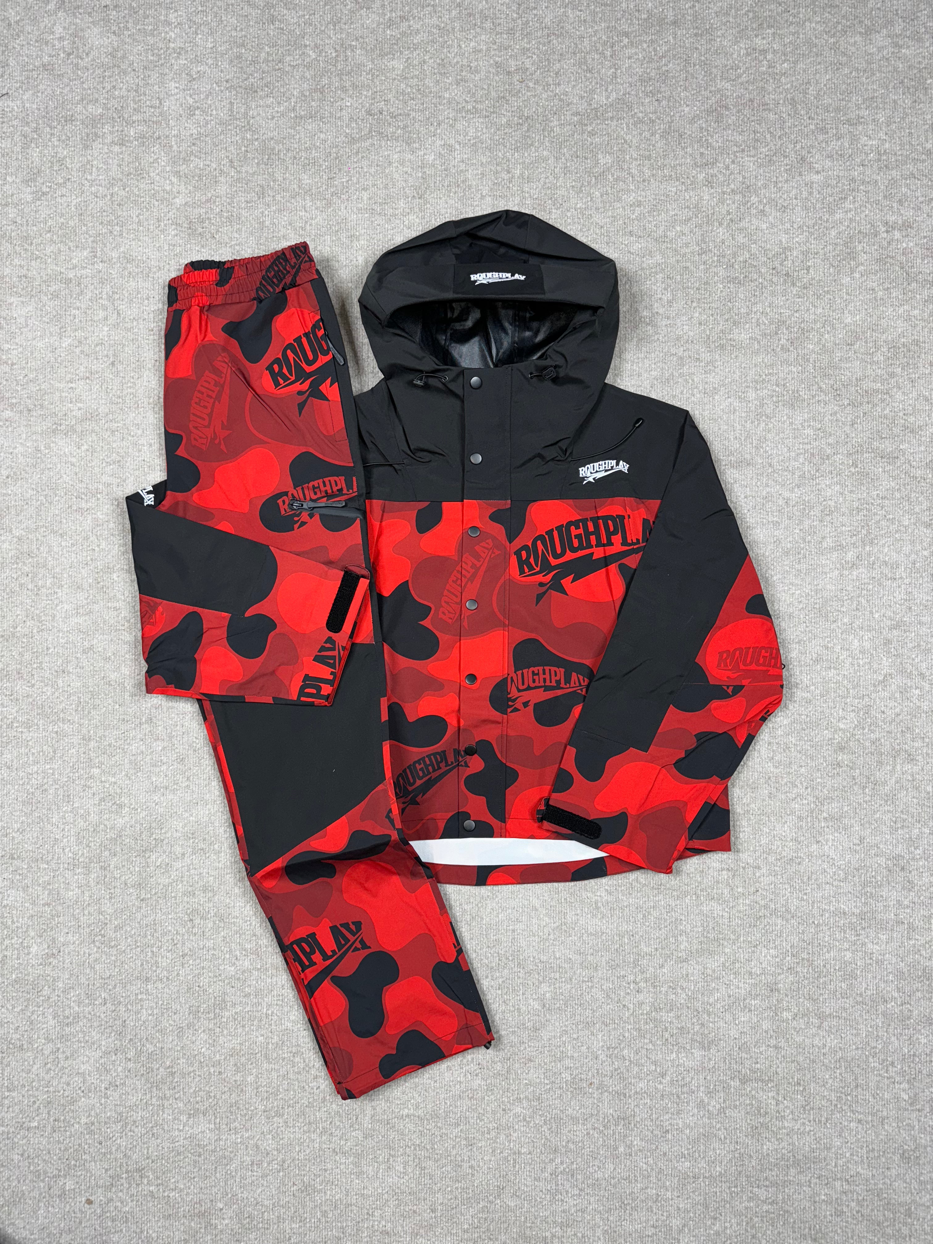 RoughPlay Water Resistance Camo TrackSuit (RED)